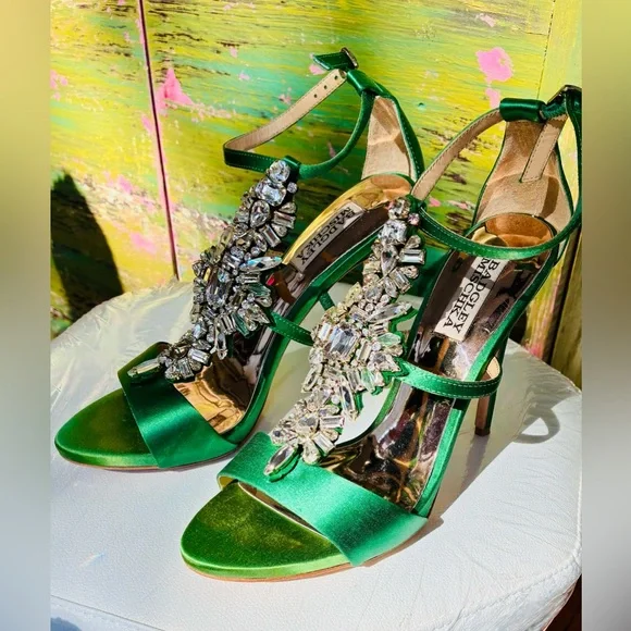 Badgley Mischka Women's Basile Dress Sandal green satin crystals wedding evening - Picture 3 of 7